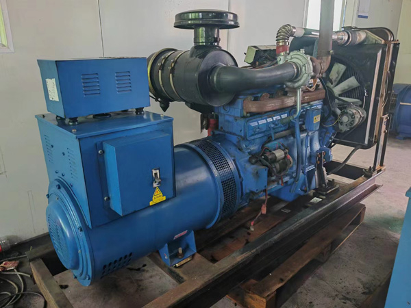 青川100kW柴油发电机组使用多级机油有哪些优缺点?
